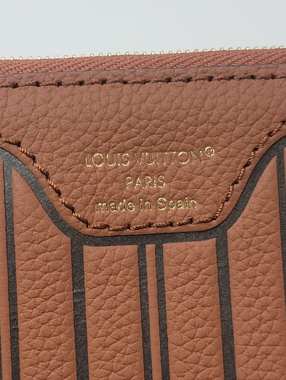 Louis Vuitton Neverfull Inside Out MM Pouch